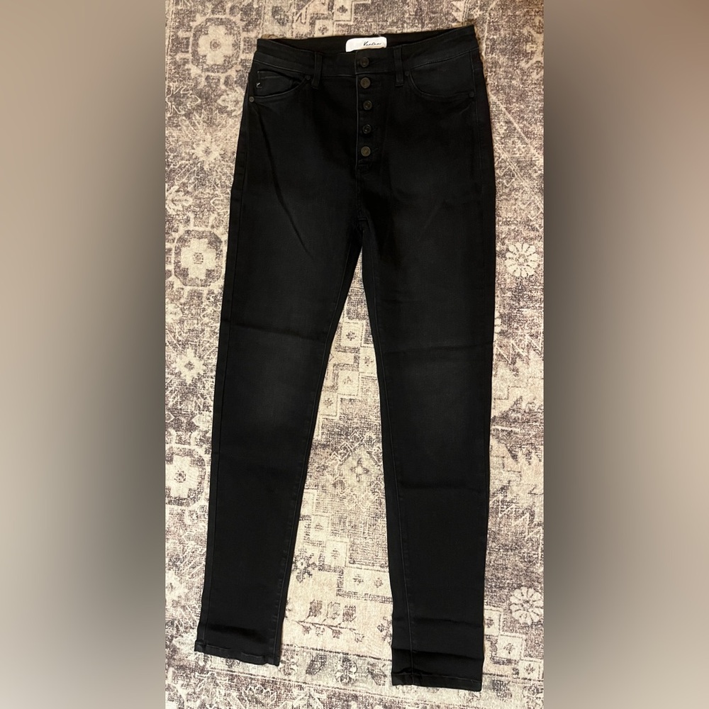 KanCan Brand High Rise Button Fly Skinny Jean. 9/28